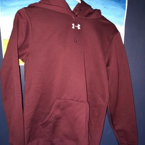 Under armor maroon hoodie
